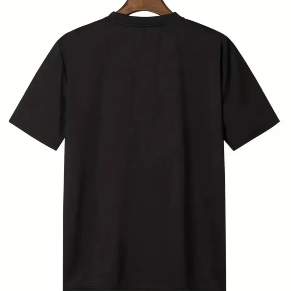 ❌SOLD❌ Halloween Graphic T-Shirt - Picture 2 of 3